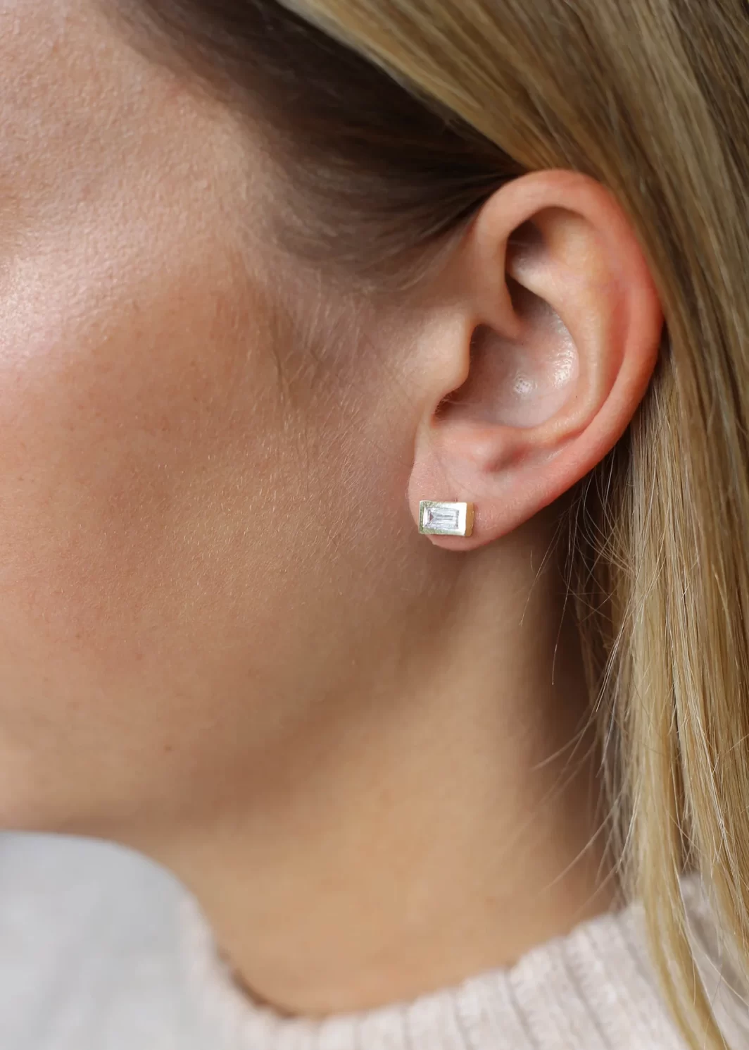 Flare Earrings Gold